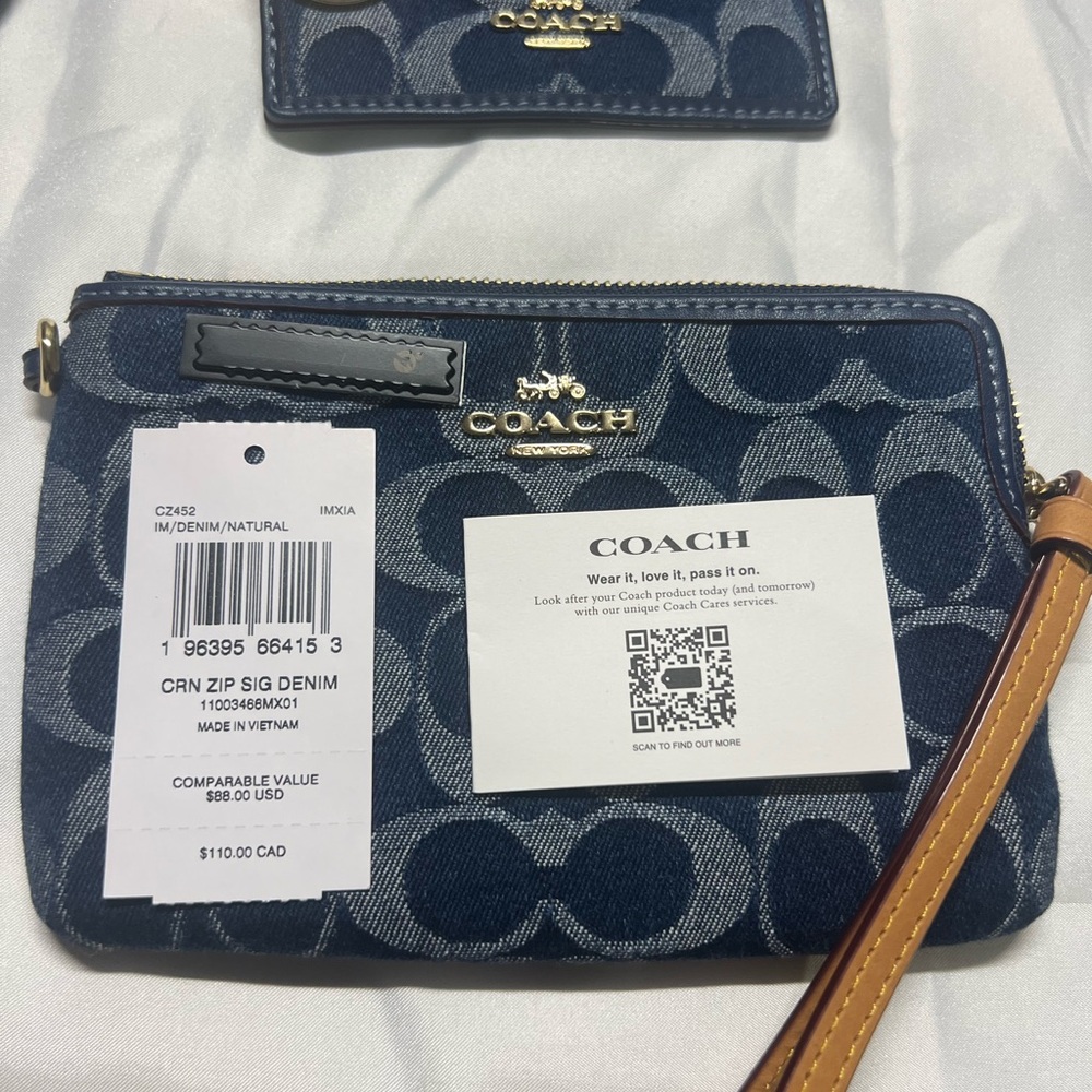 Coach Denim Signature Wristlet - Dark Blue - Picture 3 of 4